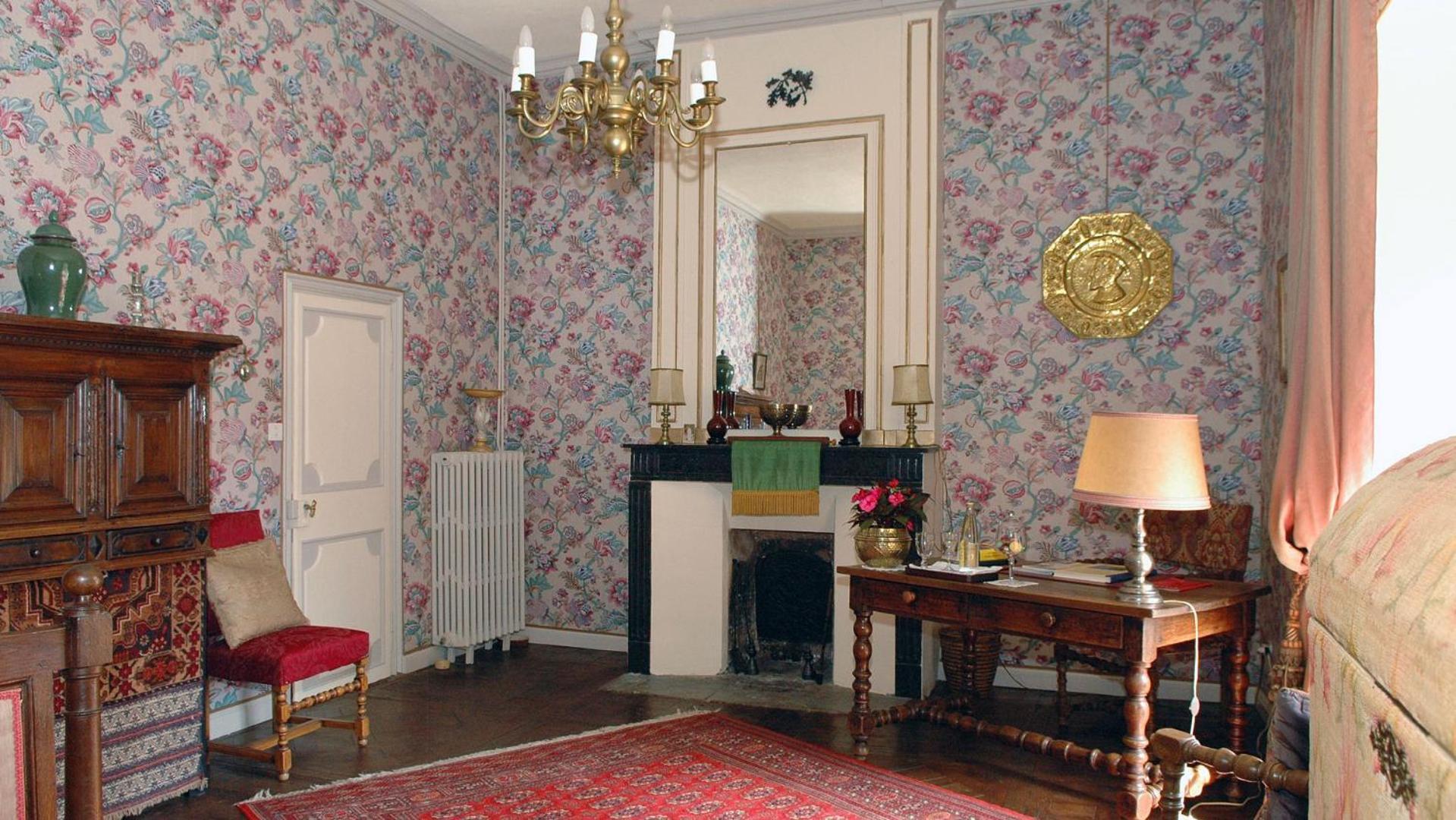 Chateau Royal De Saint-Saturnin Экстерьер фото