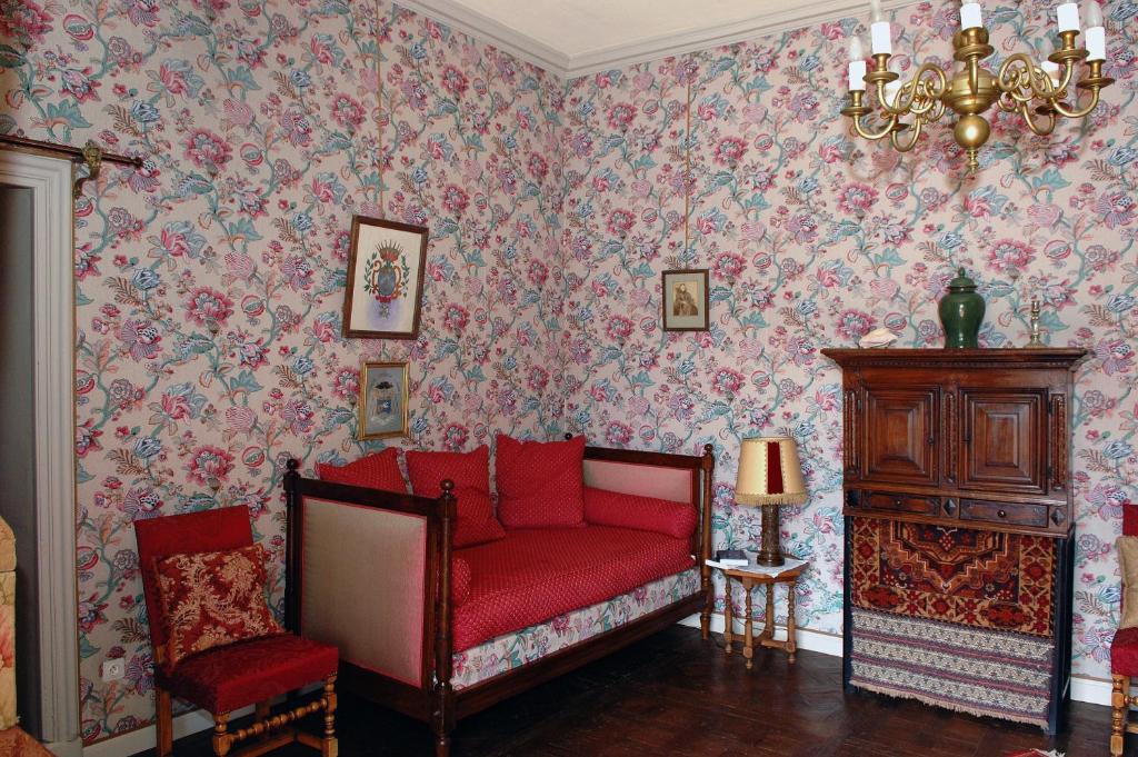 Chateau Royal De Saint-Saturnin Номер фото