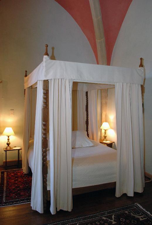 Chateau Royal De Saint-Saturnin Номер фото